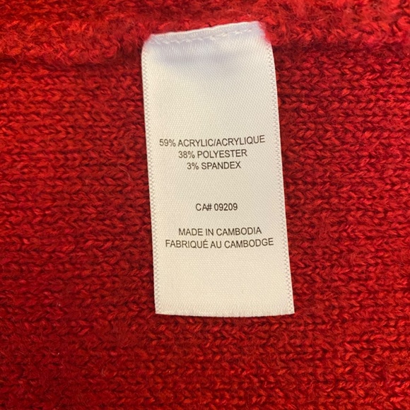 BUY 2 ITEMS & GET 1 FREE - Cleo Red Crossover Sweater Sz L - Picture 6 of 7